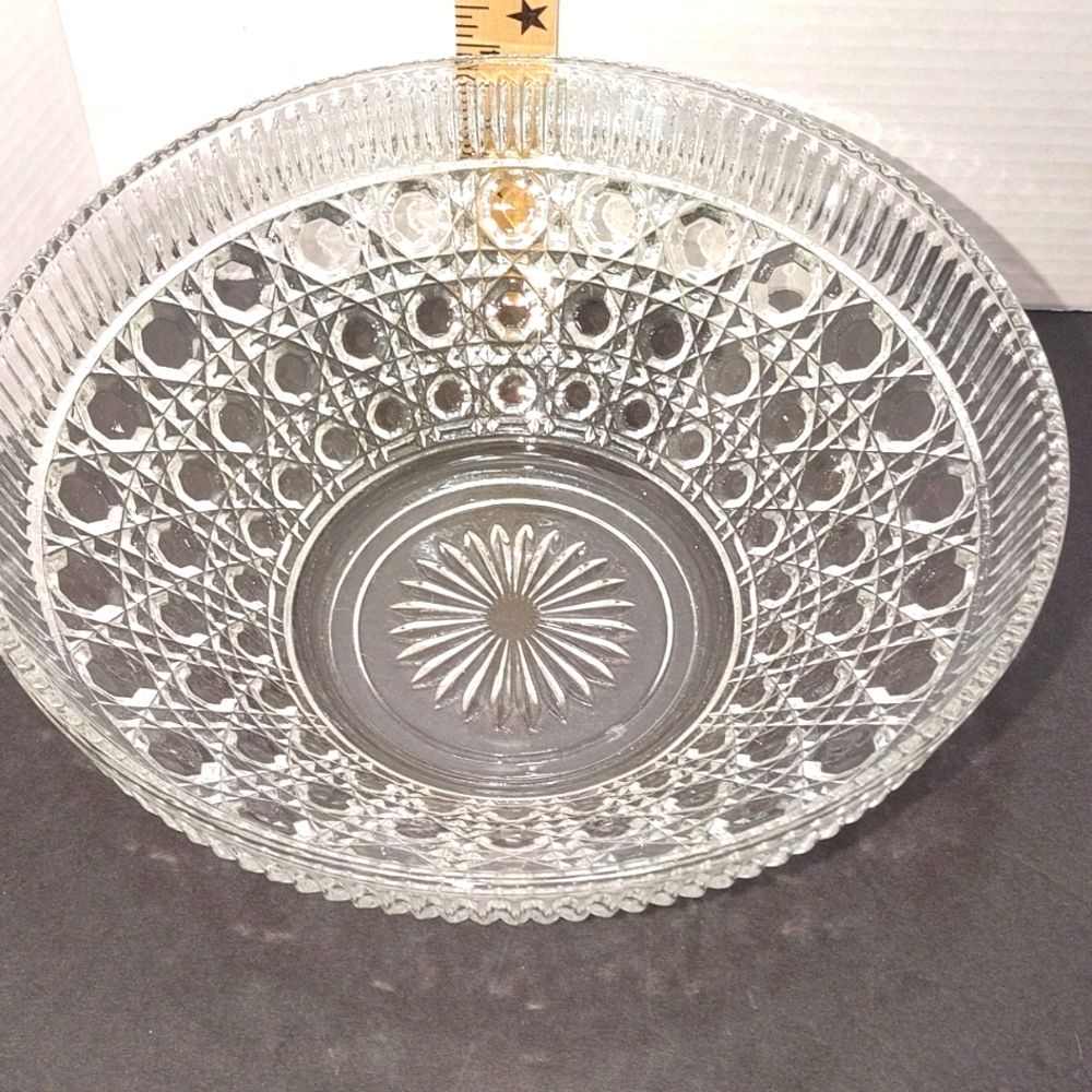 Federal Glass buttons and Cane pattern Bowl